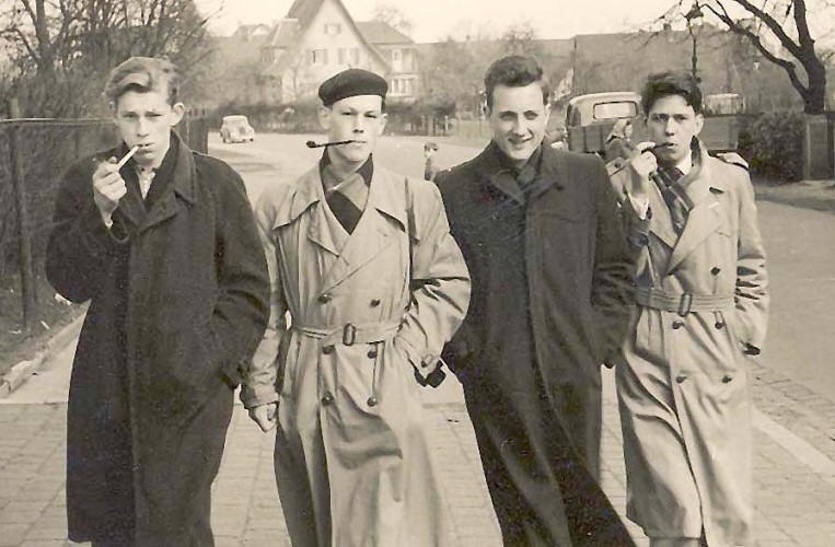 Auf Freigang: Adolf, Armin, Uwe, Wilhelm